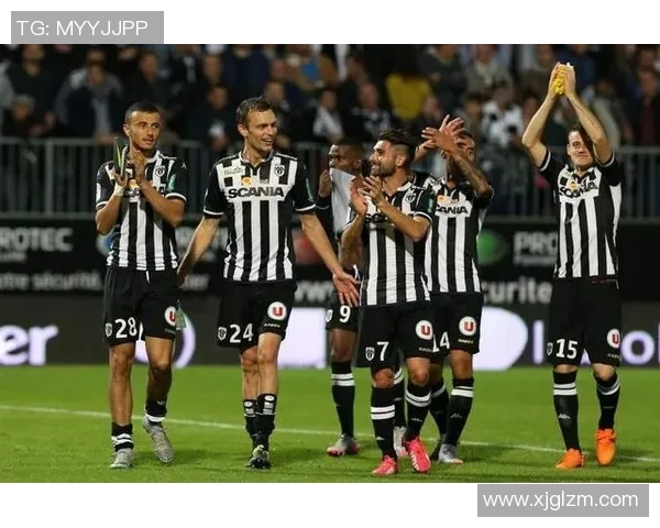 巴黎与昂热对决前瞻及比分预测分析助你把握比赛动态 巴黎与昂热对决前瞻及比分预测分析助你把握比赛动态