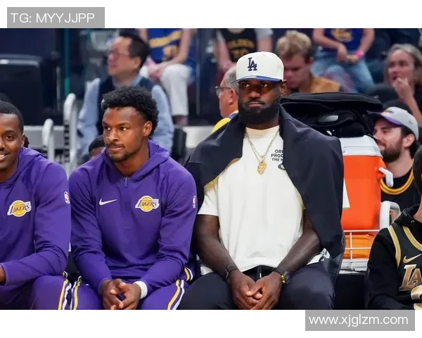 林书豪对决湖人央视直播精彩瞬间回顾与分析