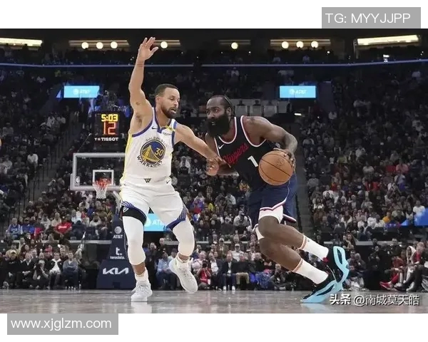 2016年12月8日勇士与快船激战成名场面回顾与精彩瞬间分析