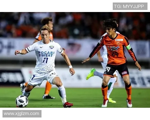 FC琉球与山口雷诺法激战正酣球迷期待精彩对决与精彩进球