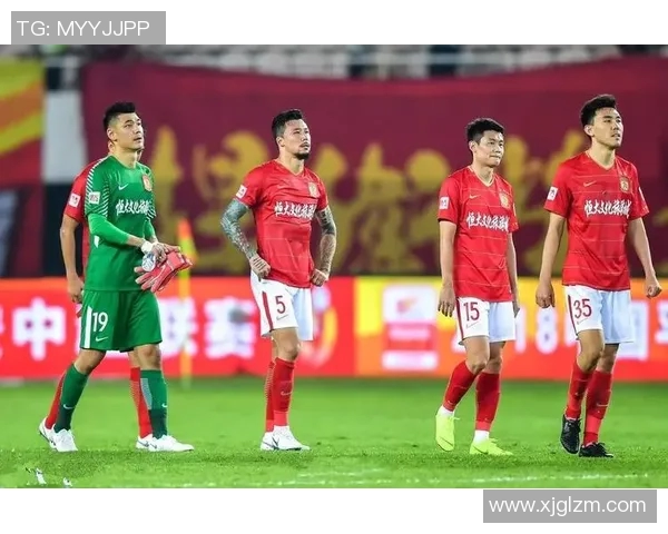 广州网球队战术引发热议球迷与专家各抒己见争论不断