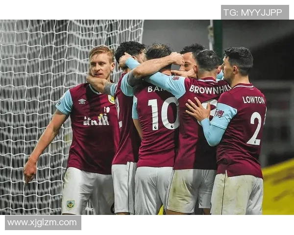 林肯城与伊普斯维奇的激烈对决揭示英冠联赛新格局 林肯城与伊普斯维奇的激烈对决揭示英冠联赛新格局