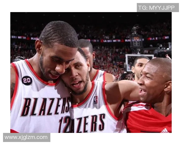 罗伊与小牛的巅峰对决揭示篮球生涯的最后华彩瞬间 罗伊与小牛的巅峰对决揭示篮球生涯的最后华彩瞬间