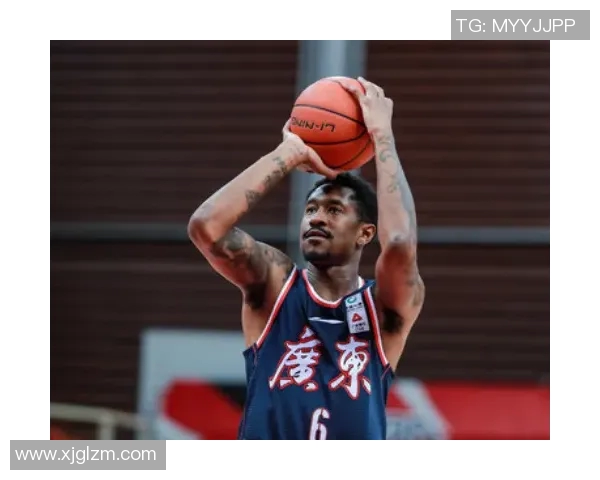 马尚布鲁克斯：从篮球场到人生舞台的传奇旅程与启示